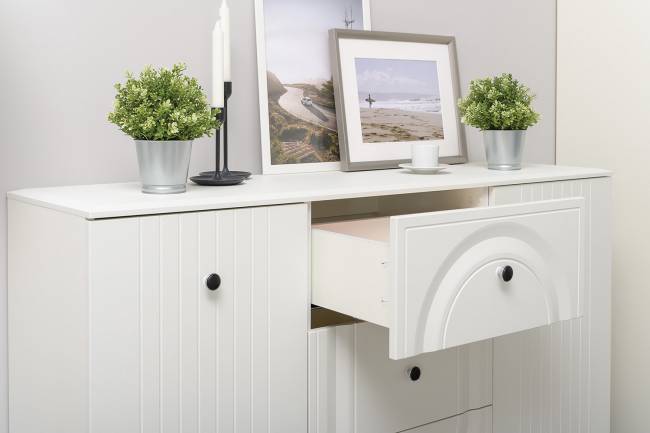 Комод с сервантом и навесной полкой Валенсия цвет белый шагрень Комод с сервантом и навесной полкой Валенсия цвет белый шагрень