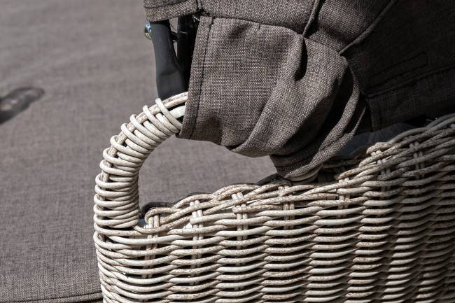 "Стильяно" плетеная кровать круглая, цвет бежевый "Стильяно" плетеная кровать круглая, цвет бежевый