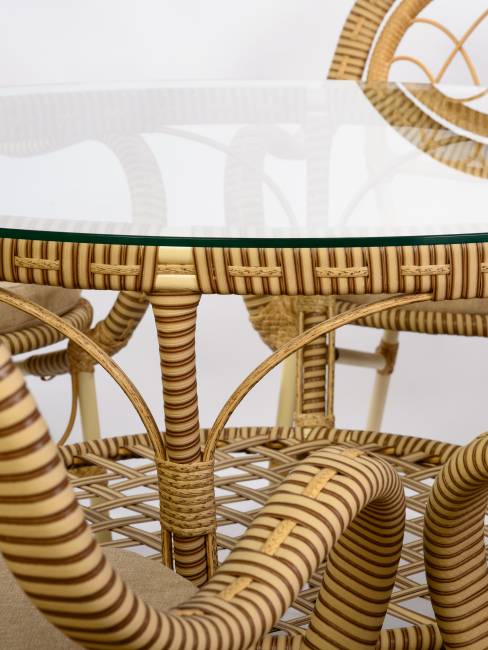 Стол Java (Ява) из искусственного ротанга, слоновая кость